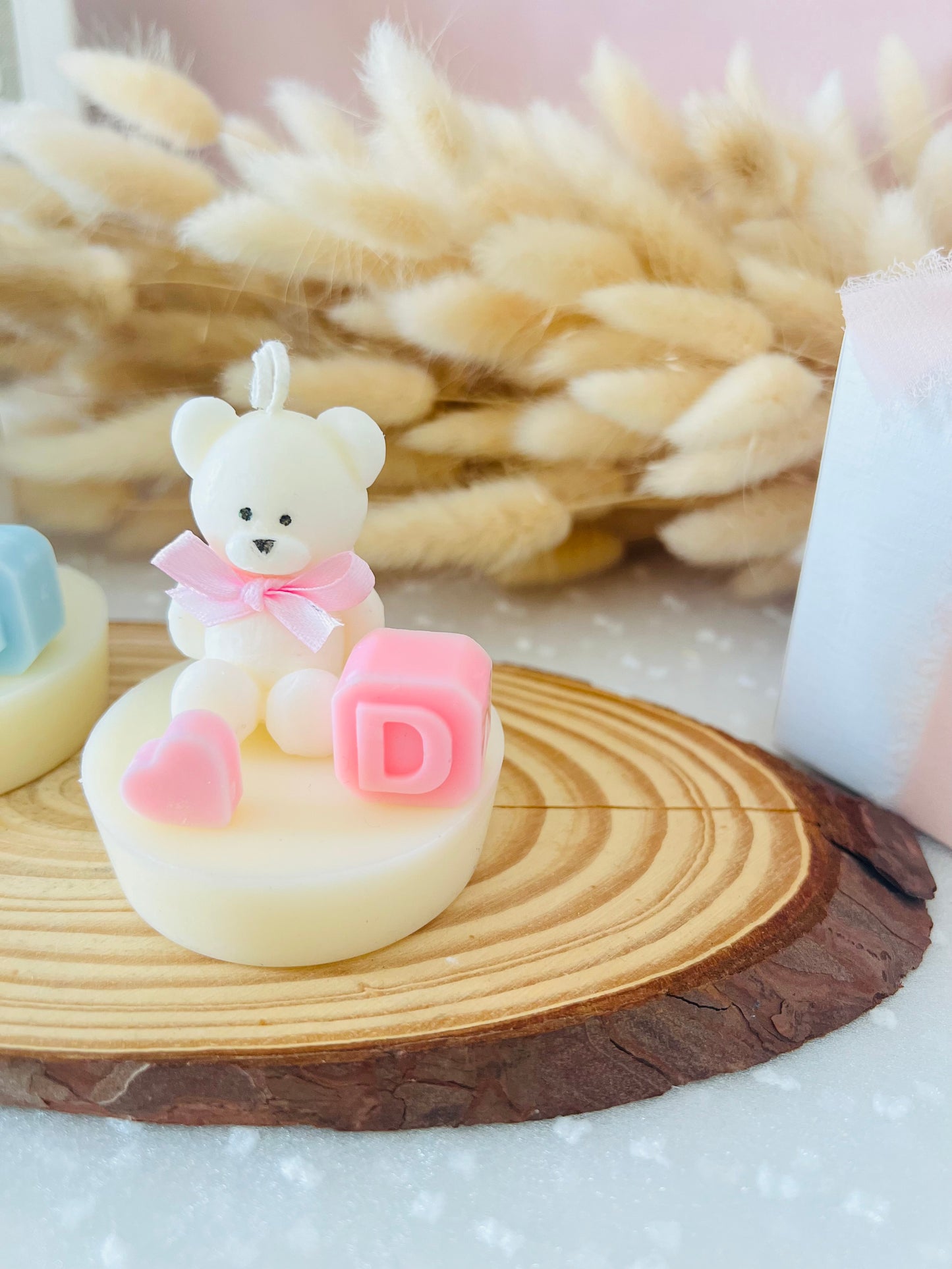 Teddy cupcake