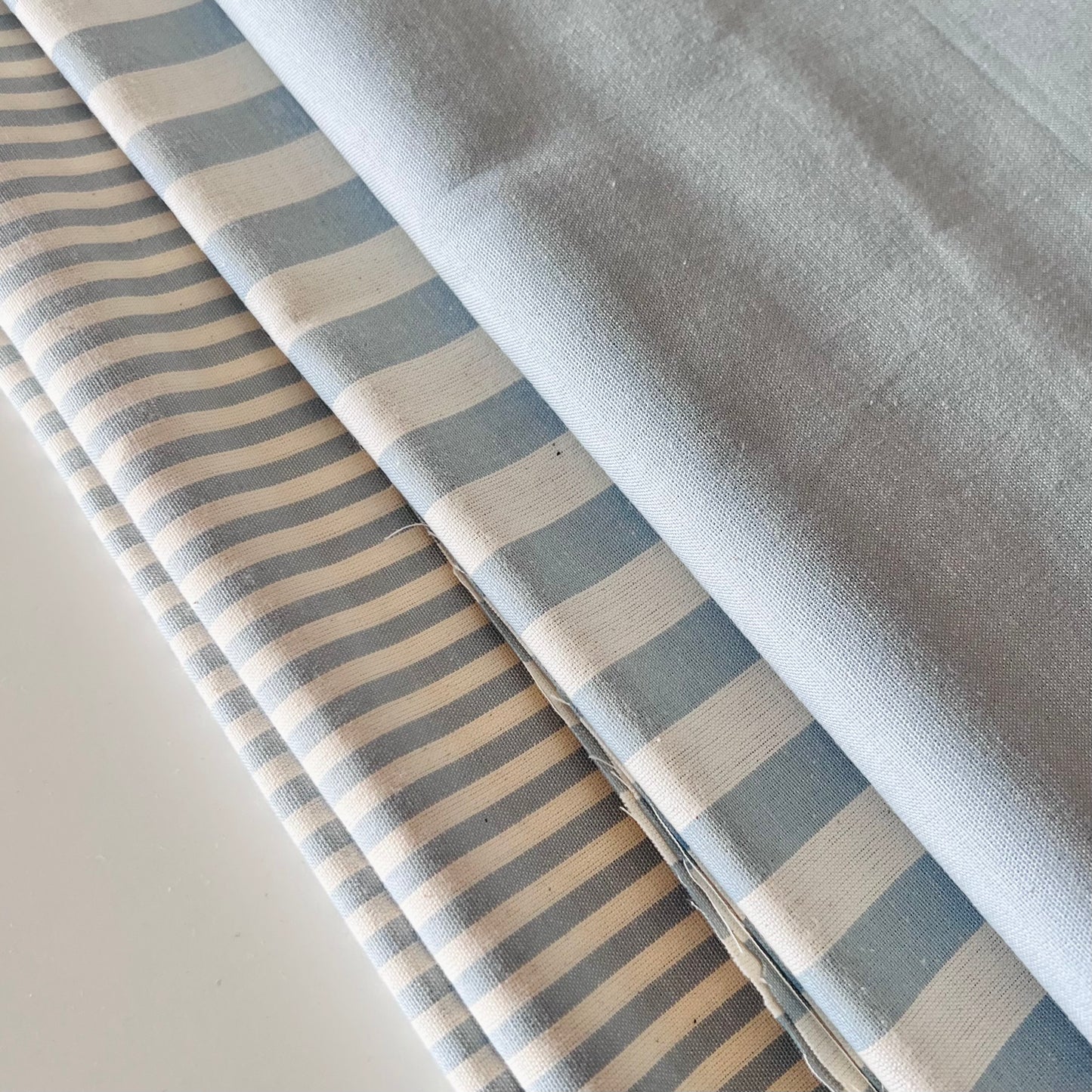 Cotone tinto in filo