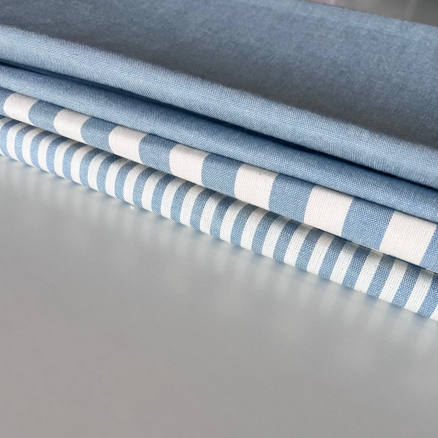 Cotone tinto in filo